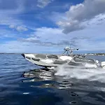 Semesterbostad Rorbu I Havn Bud