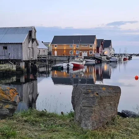 Rorbu I Havn Holiday home